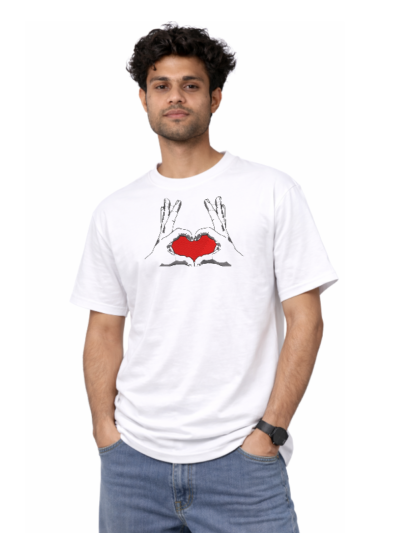 Regular fit Heart shape Embroidory T-shirt
